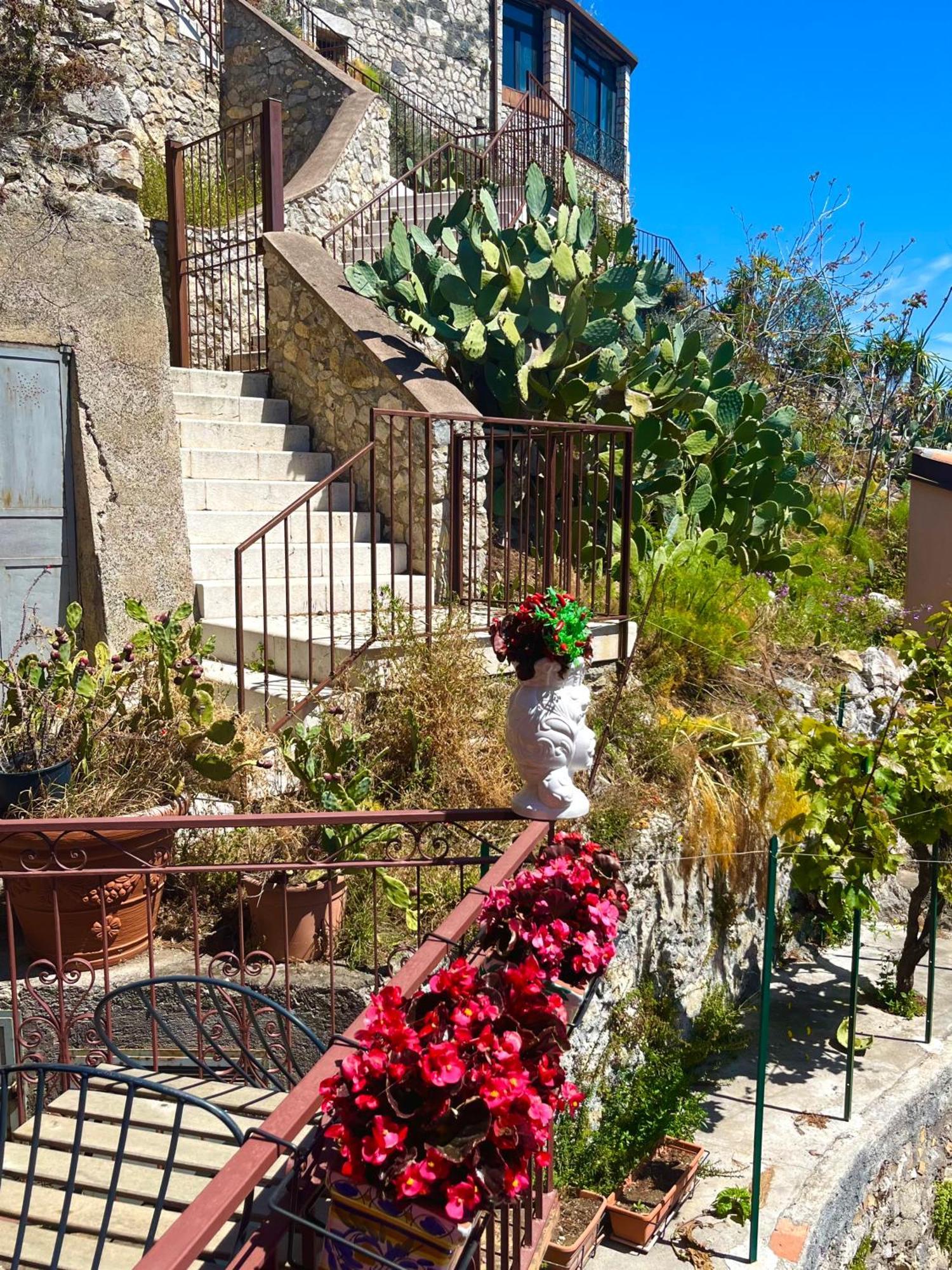 Apartamento Tyche House Castelmola Exterior foto