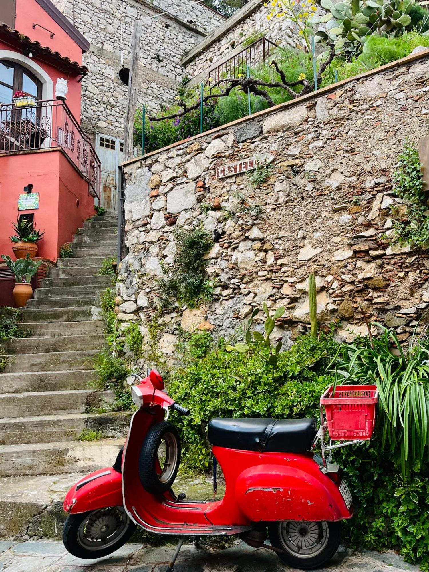 Apartamento Tyche House Castelmola Exterior foto